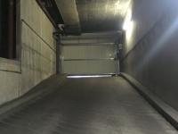 Place de parking à louer - Paris 75010 - 15 Rue Eugène Varlin, 75010 Paris, France - 120 euros