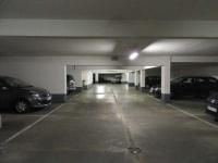 Place de parking à louer - Bry-sur-Marne 94360 -  - 47,32 euros - 2 Rue Racine,  Bry-sur-Marne, France