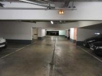 Place de parking à louer - Bry-sur-Marne 94360 -  - 47,32 euros - 2 Rue Racine,  Bry-sur-Marne, France