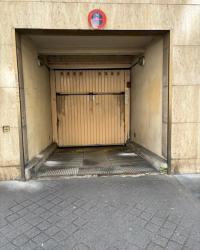 Location de parking (sous-sol) - Paris 15 - rue Félix Faure