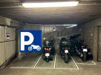 Place de parking à louer - Paris 20 - 6 rue Du Retrait