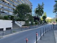 Place de parking à louer - Clichy 92110 - impasse Barbier