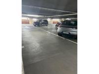 Place de parking à vendre - Paris 75017 - 114 Rue Cardinet, 75017 Paris, France - 99000 euros