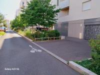 Location de garage(extérieur) - Lyon 8 - 4 rue Chantal Sandrin