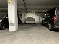 Place de parking à louer - Paris 75011 - 150 Rue Saint-Maur, 75011 Paris, France - 140 euros