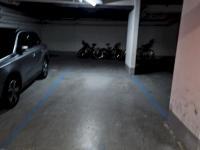 Place de parking à louer - Montrouge 92120 - 43 Rue De La Vanne, 92120 Montrouge, France - 90 euros