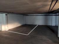 Place de parking à louer - Paris 75016 - 50 Rue De La Tour, 75016 Paris, France - 290 euros