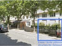 Place de parking à louer - Paris 75016 - 13 Rue Beethoven, 75016 Paris, France - 330 euros