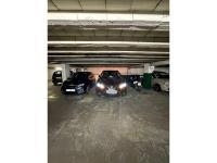 Place de parking à louer - Paris 75018 - 161 Rue Marcadet, 75018 Paris, France - 150 euros